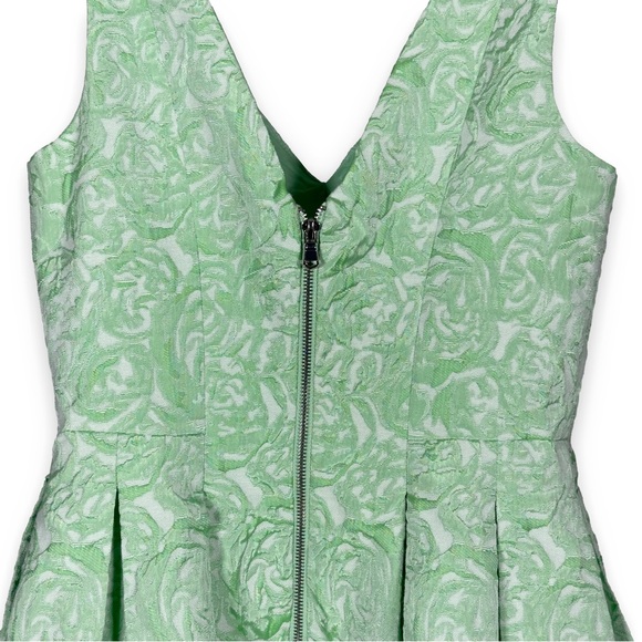 Betsy Johnson Green Floral Dress - Picture 5 of 7